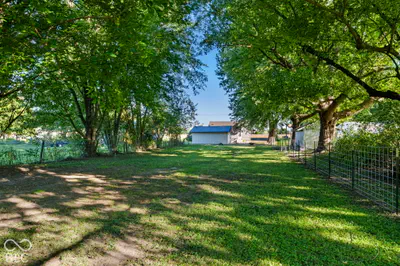 9193 County Road 600, Forest - 27