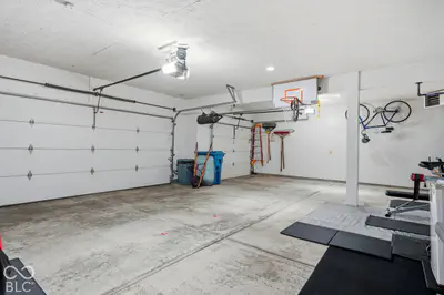 1048 Cobblefield Way, Greenfield - 36
