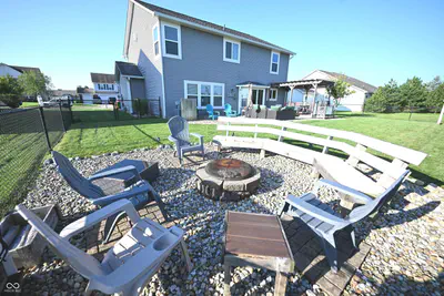 5592 Woodhammer, McCordsville - 45