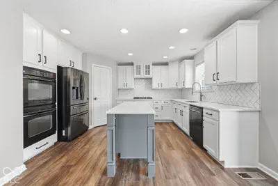 1456 Stormhaven, Greenwood - 15