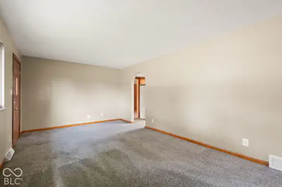 409 Wedgewood Drive, New Albany - 5