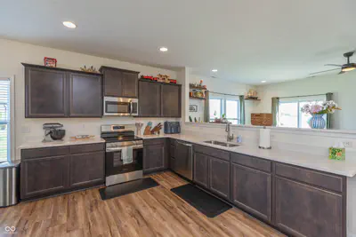 6841 Bluebird Lane, Seymour - 3