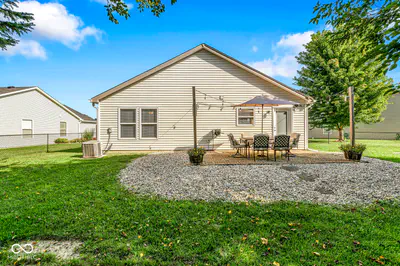 2025 Brookside Court, Greenfield - 9