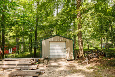 1405 Lakeside Drive, Spencer - 25