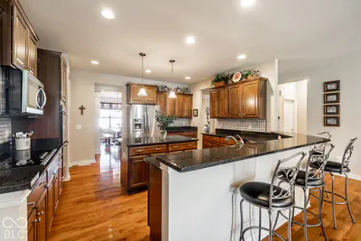 15735 Capital Spending Road, Westfield - 14