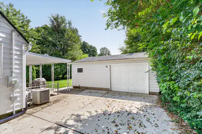 2121 71st Street, Indianapolis - 34