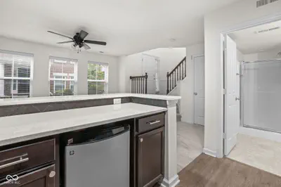 9556 Oakley Drive, Indianapolis - 6