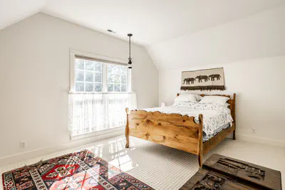 520 Cedar Street, Zionsville - 45