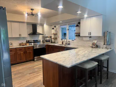 8923 Woodacre Lane, Indianapolis - 43