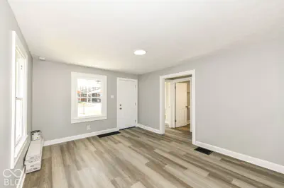 3948 Hoyt Avenue, Indianapolis - 5