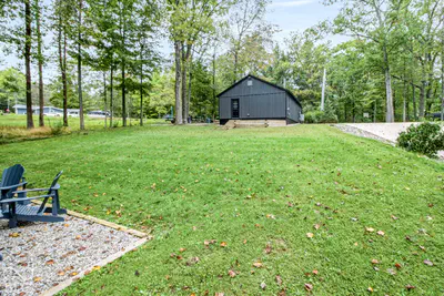 6461 Quail Drive, Nineveh - 32