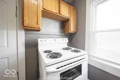 1346 Burdsal Parkway, Indianapolis - 17