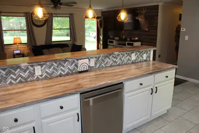 7263 County Road 800, Sunman - 36