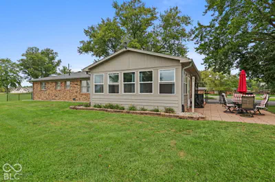 6349 W Buckskin Court, New Palestine - 43
