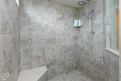 8284 Terryglass, Avon - 14