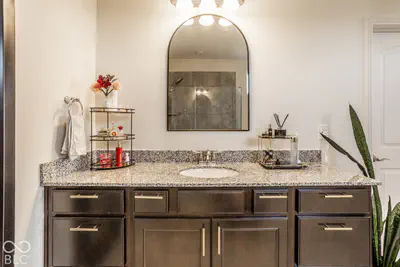 14723 Legacy Oaks Drive, Carmel - 25