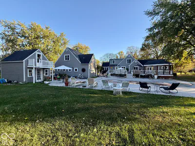 462 E 300 Road N, Anderson - 27