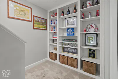 8732 Buffett Parkway, Fishers - 39