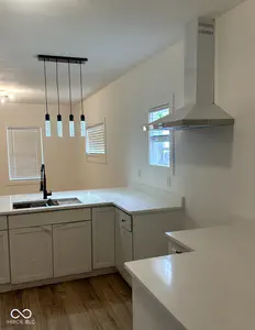 1445 W 34th Street, Indianapolis - 4