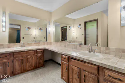 563 Conner Creek Drive, Fishers - 33