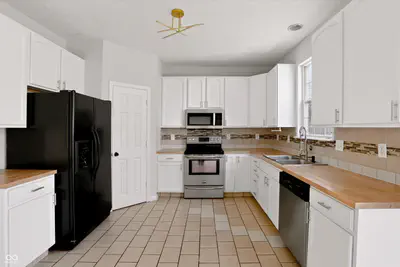 11224 Fall Drive, Indianapolis - 12