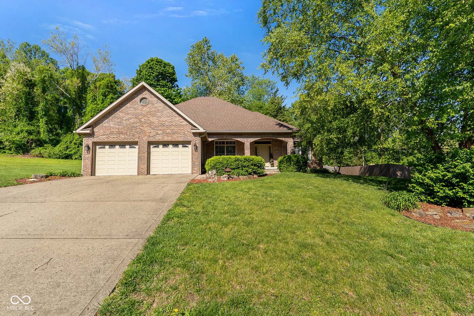 2545 Eisenhower Lane, Terre Haute