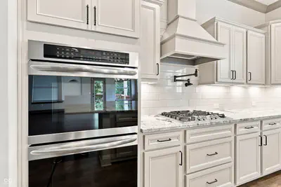 11162 Cliffside Drive, Fortville - 21