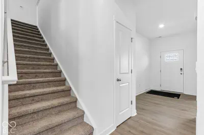 9226 Fitzgerald Drive, Indianapolis - 8