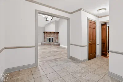 209 Yorkshire Circle, Noblesville - 3