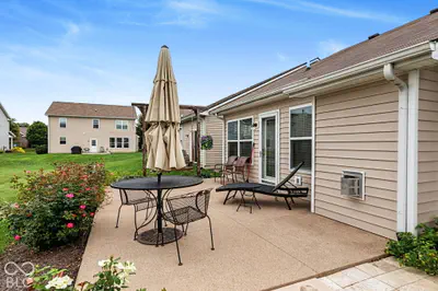 6656 Deer Hill Drive, McCordsville - 28