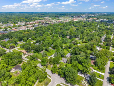 9105 Washington Boulevard, Indianapolis - 55