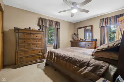 1170 W Base Road, North Vernon - 29