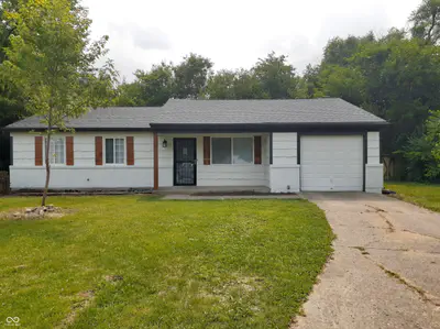 9445 Burrwood Circle, Indianapolis