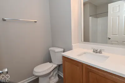 5524 Oakcrest Drive, Indianapolis - 37