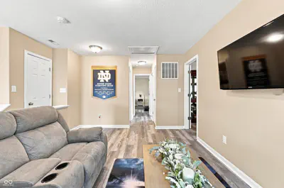 4340 Blue Note Drive, Indianapolis - 21