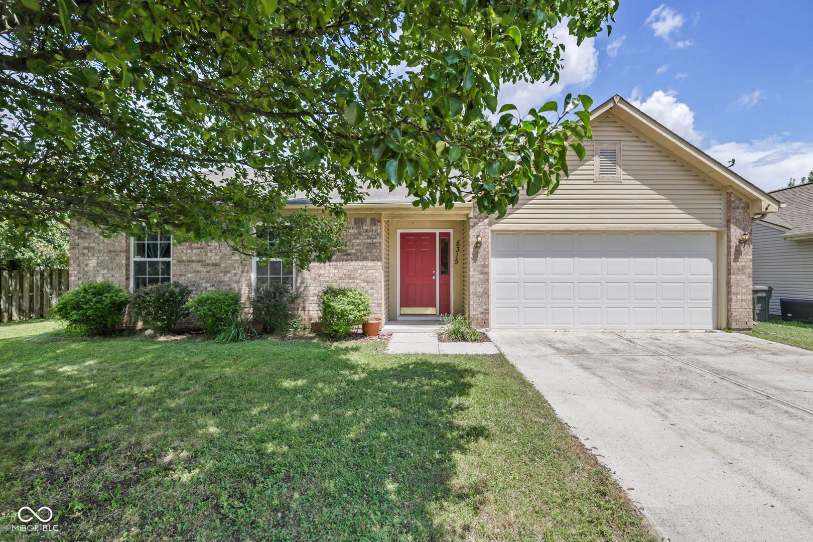 8315 Corinth Place, Indianapolis