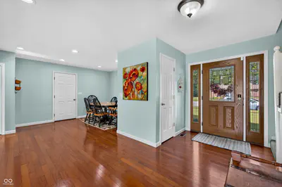 2019 Lakeview Drive, Seymour - 6