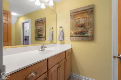 11444 Red Oak Court, Columbus - 48