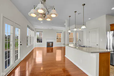2542 Middle View Drive, Columbus - 16