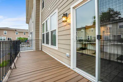 9556 Oakley Drive, Indianapolis - 3