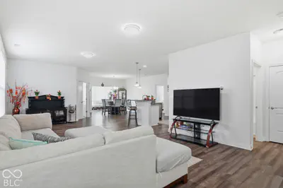 4160 Cairo Way, Avon - 7