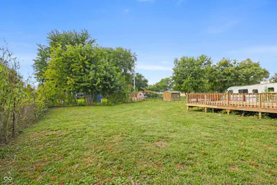7127 N Christopher Lane, Fairland - 37