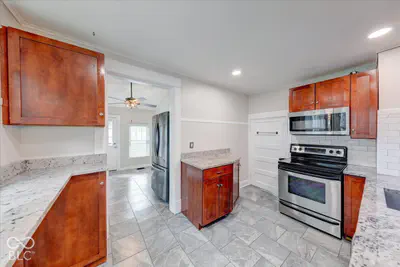 435 E 49th Street, Indianapolis - 16