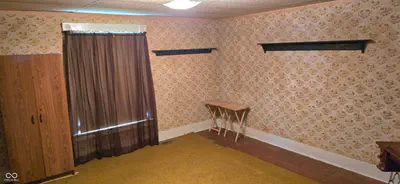 102 Jones St, Columbus - 16