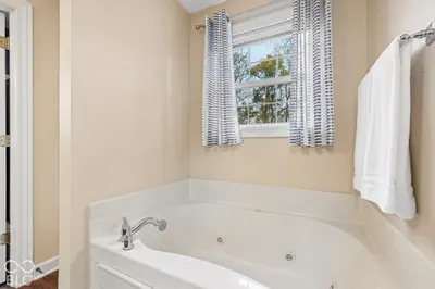 5831 Long Lake Lane, Indianapolis - 28