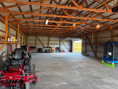 9653 200 Road, Flat Rock - 15