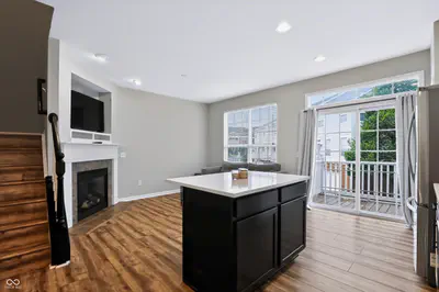 433 Sheets Drive, Carmel - 11