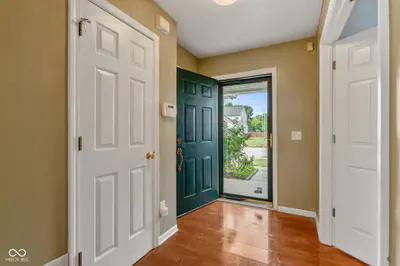 5455 Reston Drive, Plainfield - 4