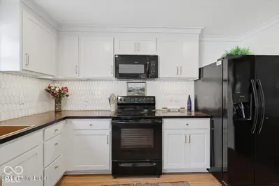 1370 Delacorte Circles, Shelbyville - 16