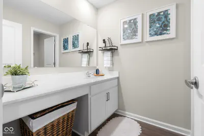 5717 Lauren Lane, Columbus - 50